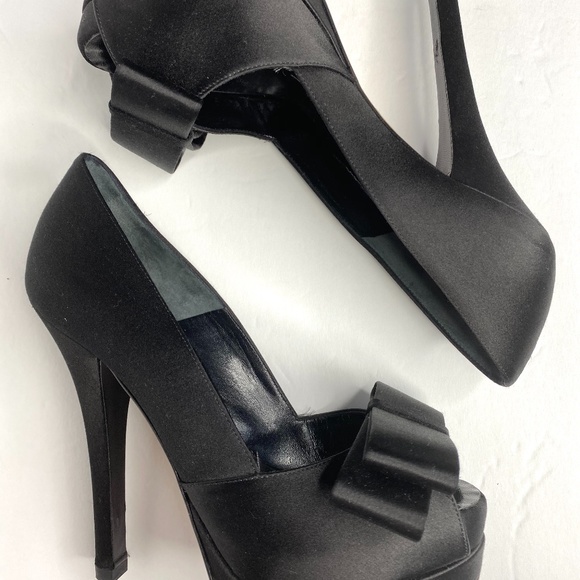 FENDI Deco Bow Black Platform Peep Toe Heels sz. 35 - $630 - Picture 5 of 8